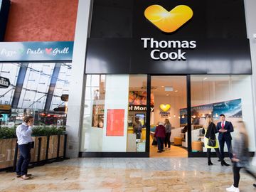  alt="Thomas Cook collapses after investors pull the plug on survival package"  title="Thomas Cook collapses after investors pull the plug on survival package" 